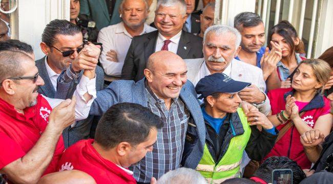 Belediye işçileri Soyer'e sahip çıktı