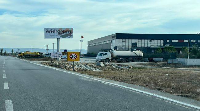Energrom A.Ş.’nin atıkları yüzünden Balıkesirli çiftçiler de isyan ediyor