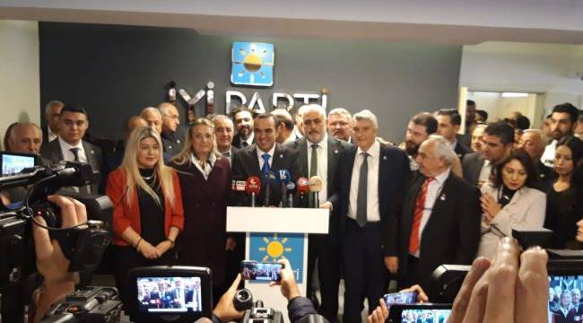 İzmir İyi Parti'de Benzircilioğlu dönemi başladı