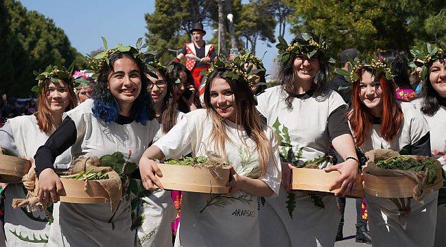 Festival Deprem Yararına Yapılacak