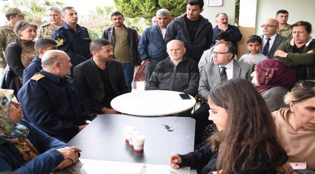 Foça depremzedeleri konuk ediyor