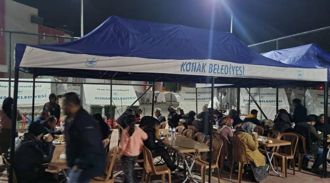 Konak’tan çadır kentte ilk iftar