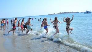 Akarca'da Deniz Bayramı düzenleniyor