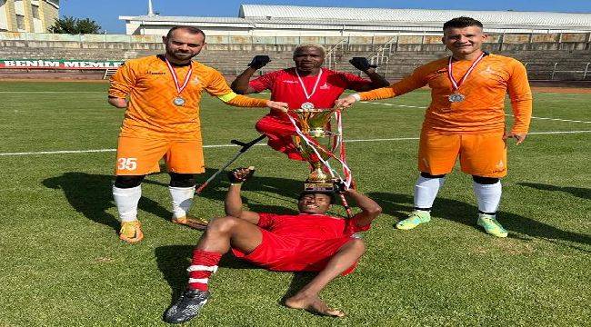 İzmir’in Ampute Futbol Takımı Türkiye İkincisi Oldu