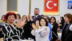 CHP'li Görkem Duman, Bucalı kadınlarla buluştu