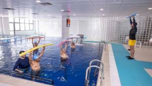 Eşrefpaşa’nın hidroterapi havuzlu sağlık hamlesi