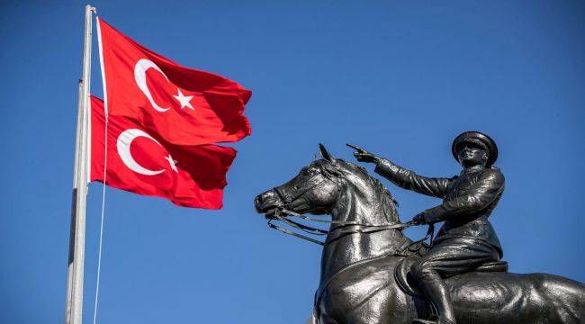 Başkan Tugay’dan 19 Mayıs Daveti