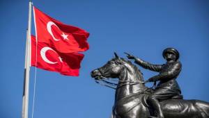 Başkan Tugay’dan 19 Mayıs Daveti