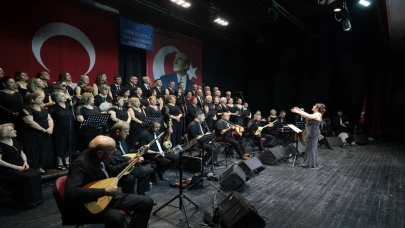 Türküler Konak’ta Yankılandı