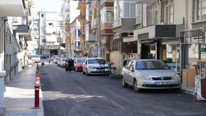 Konak’ta asfalt seferberliği devam ediyor