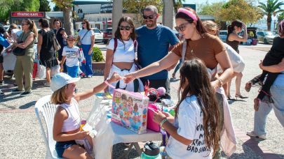 Karşıyaka’da ‘Çocuklar için 2. El Pazarı’na yoğun ilgi