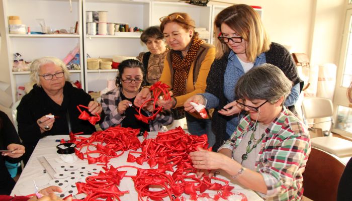 URLALI KADINLAR EKONOMİYE KATMA DEĞER SAĞLIYOR