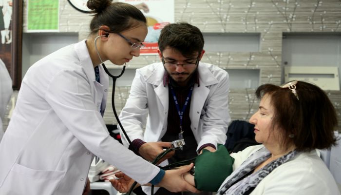 Bornova’da sağlık buluşması