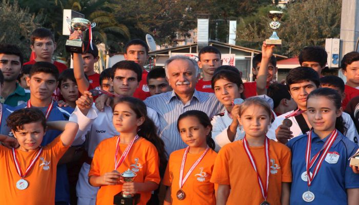 Bayraklı’da spor zamanı