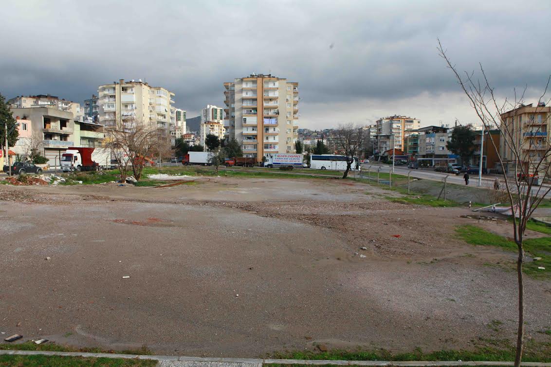 Bayraklı Belediyesi bir kültür merkezi daha yapıyor