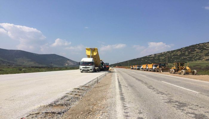 İzmir-Aydın yolunda hummalı çalışma