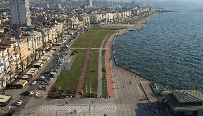 Öncelik “estetik ve yaşam hakkına saygı” olacak Kordon ve Pasaport’a