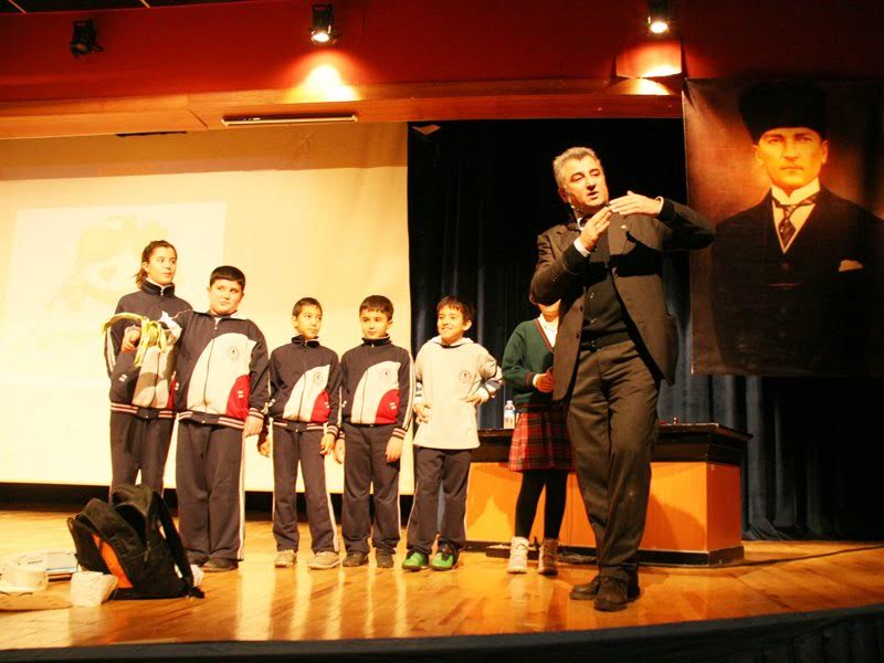 ÇOCUKLARIMIZA  TERÖRÜ   NASIL  ANLATALIM?