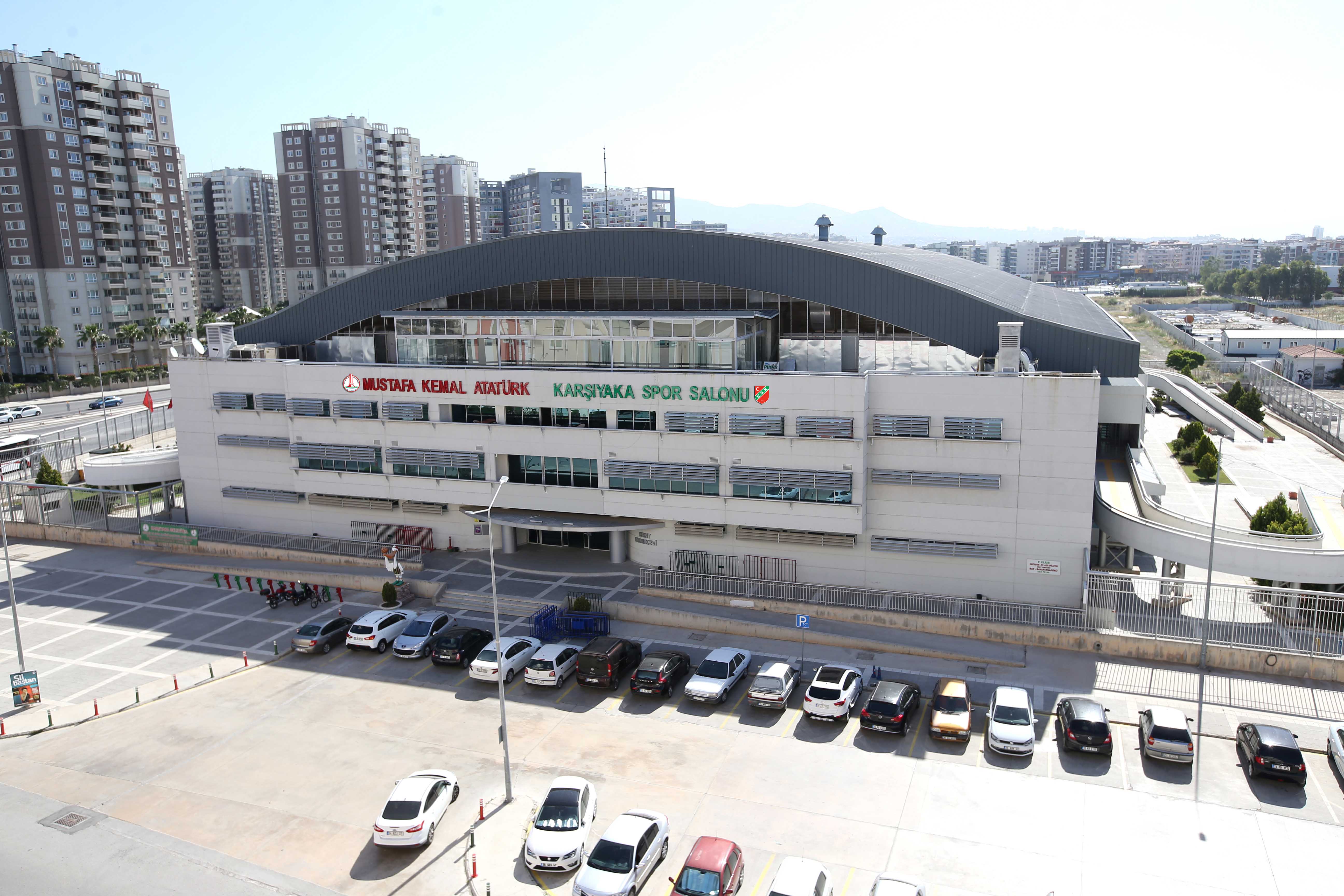 Karşıyaka’dan 19 Mayıs’a muhteşem kutlama