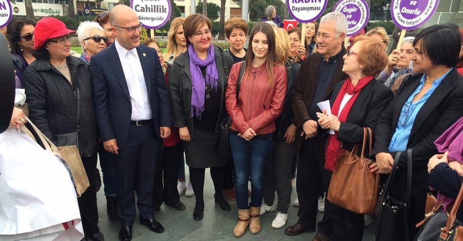 YÜKSEL "KEŞKE TÜRKİYE'Yİ ANNELER YÖNETSE"