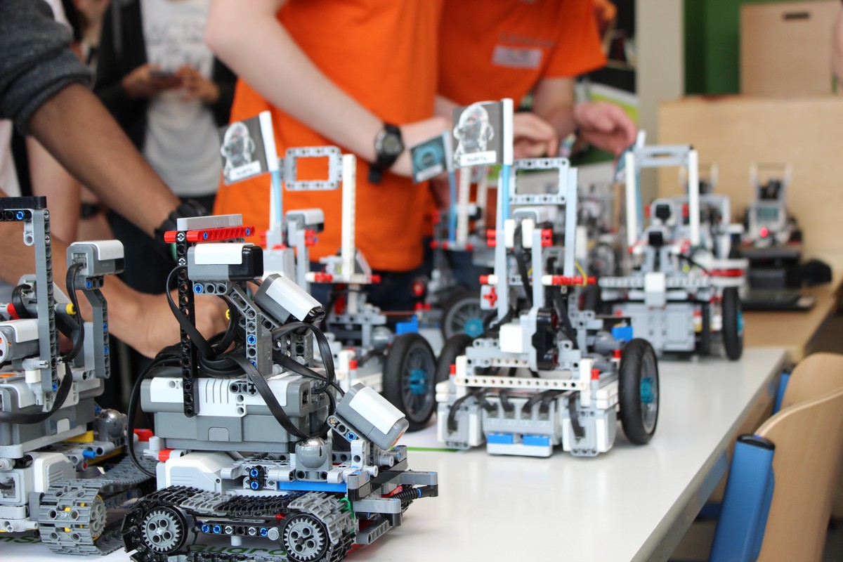 ROBOTLAR FUAR İZMİR’DE