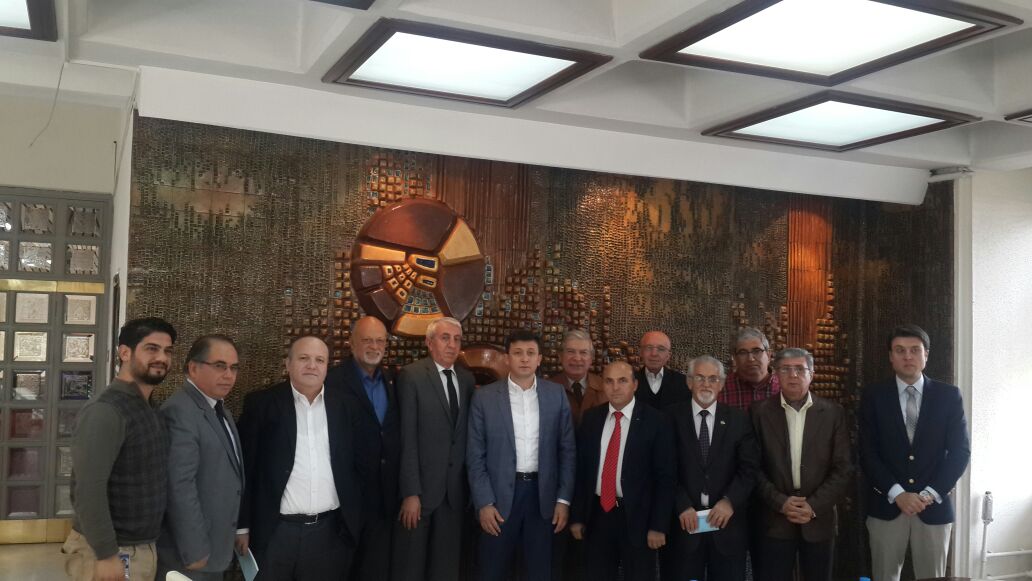"Bürokrasiyi silah olarak kullandılar"