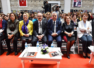 "Biz bir oldukça güçlüyüz"