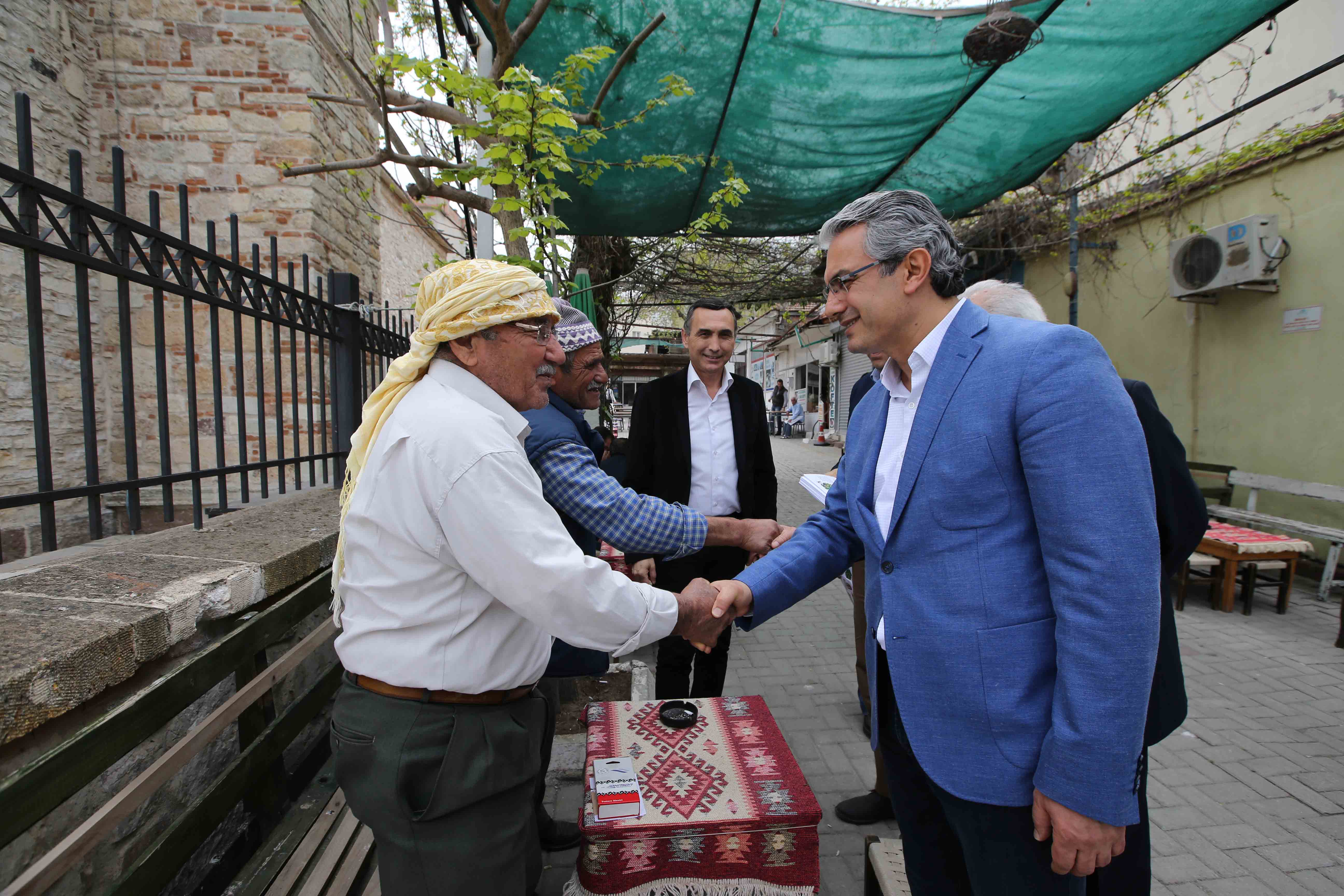 Esnaf Gezdiler, Hayır'ı Anlattılar