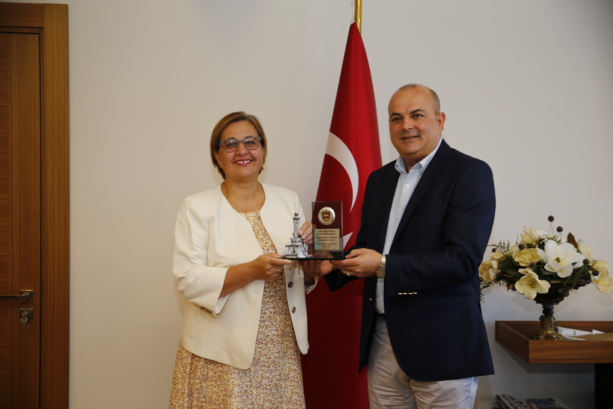 Başkan Pekdaş’tan taksici esnafına destek