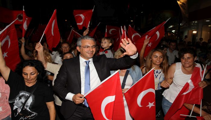 Yüksek Sadakat ile ’Cumhuriyet’ Şöleni