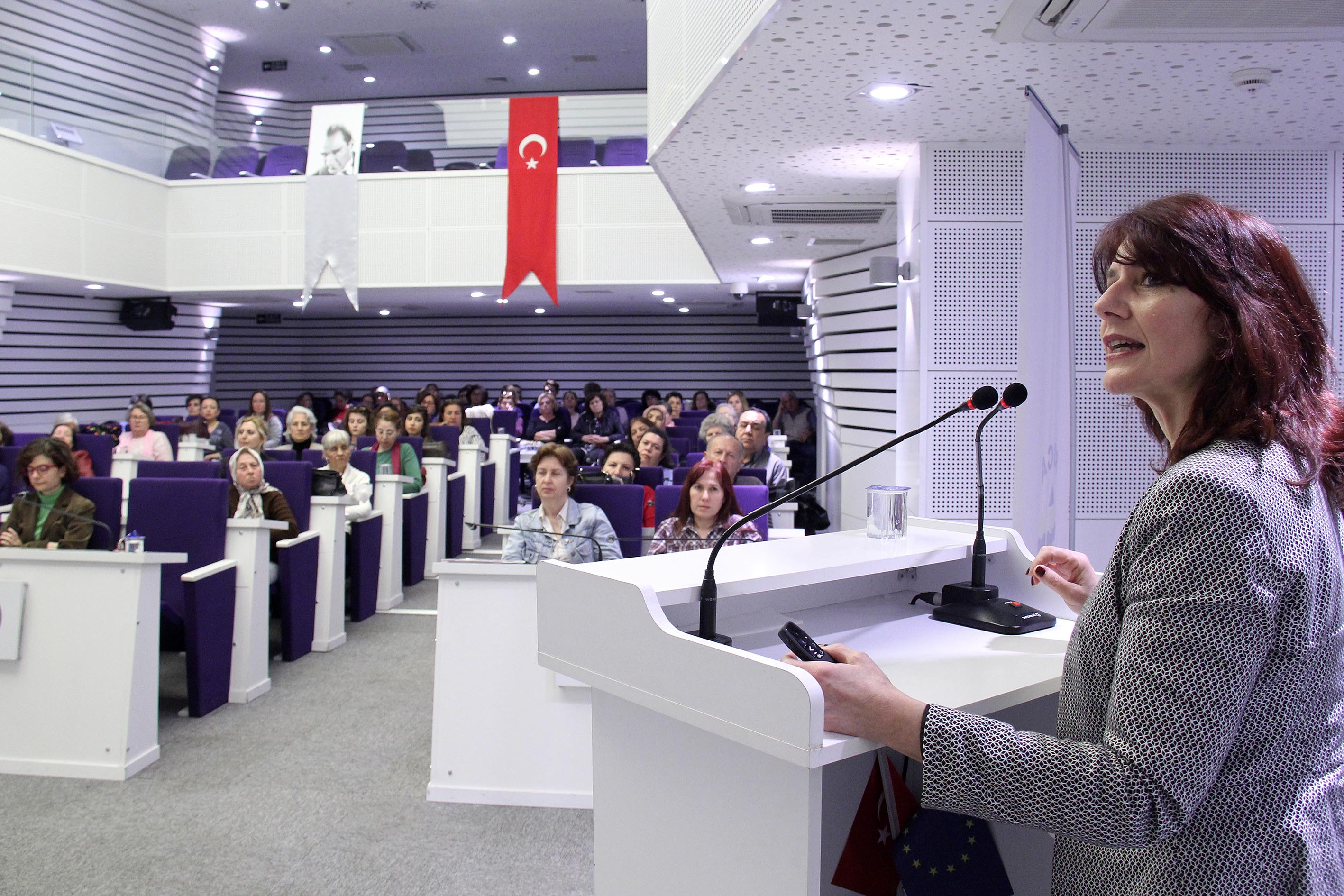 Düzenli egzersiz meme kanserinden koruyor