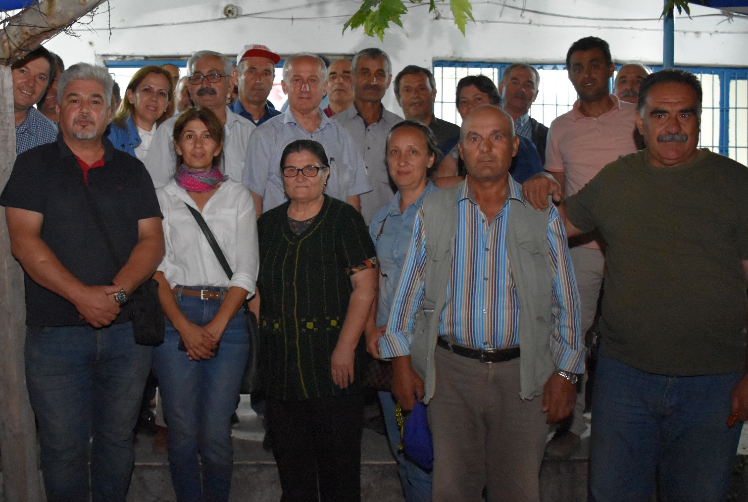 CHP Adayı Yavuzyılmaz, köy köy dolaşıyor