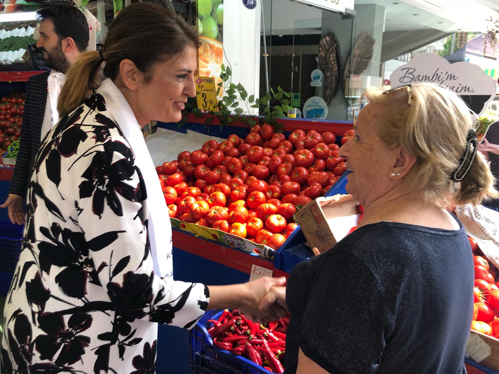 “İzmirliler gerçekleri görüyor”