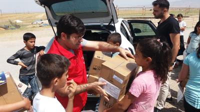 İzmir ile Şırnak arasında "gönül köprüsü" kurdular