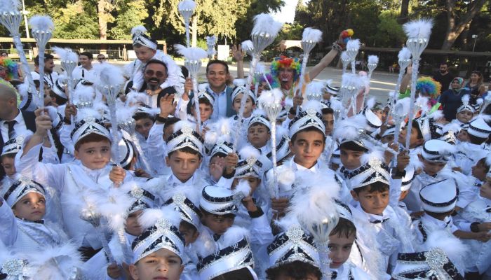 Bornova’da toplu mutluluk
