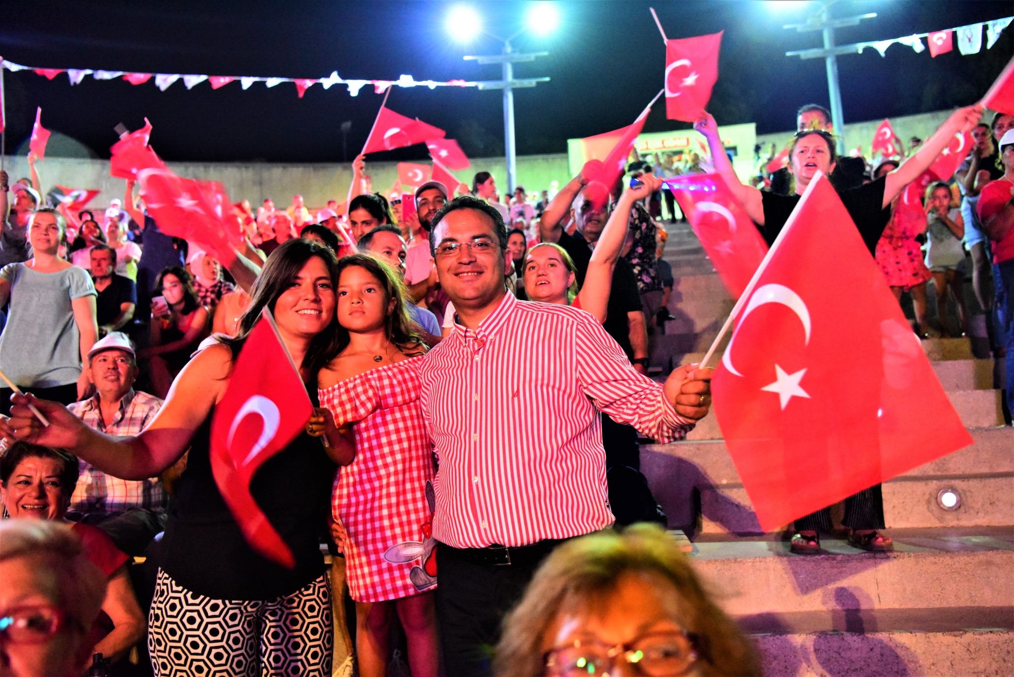 "Sonsuza kadar tek Başkomutanımız Atatürk’tür"