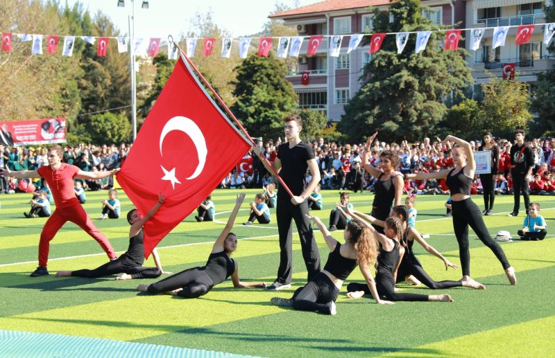 Başarılı Öğrenciler Ödüllerini Aldı