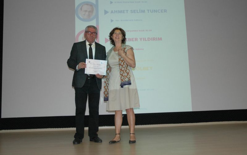 “Bir gazeteci olarak mutlaka yazın”