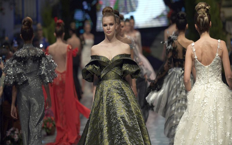 Kumaşlardan görsel şov