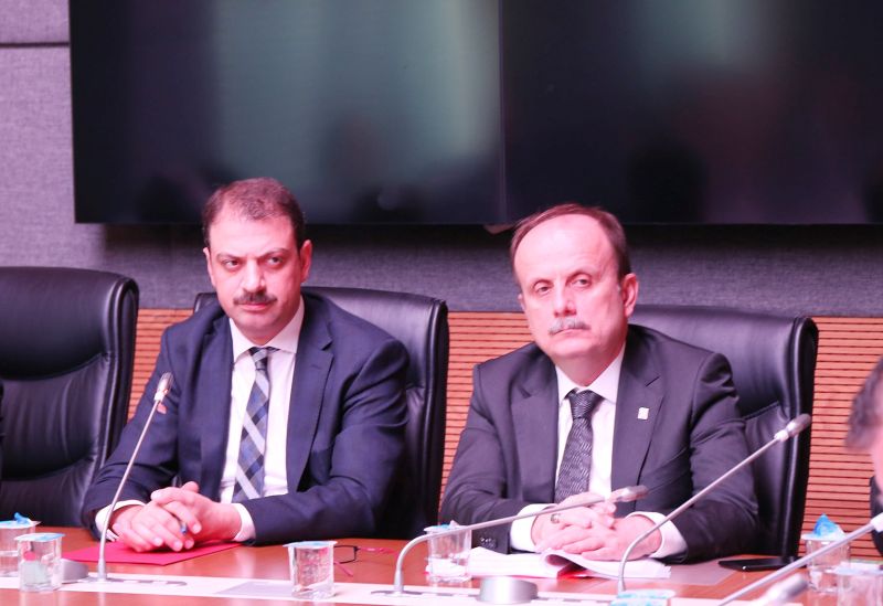 “İzmir’in stadları 2019’da hizmete girecek”