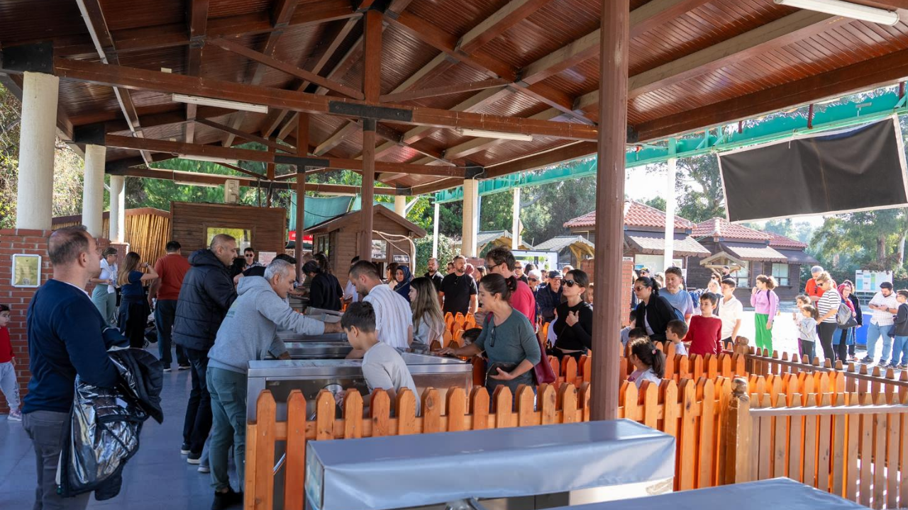 İzmir Doğal Yaşam Parkı’na ziyaretçi akını