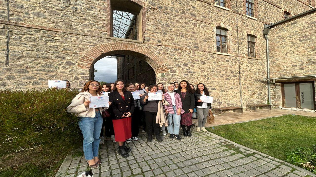 Kadınlar dijitalde artık daha güçlü