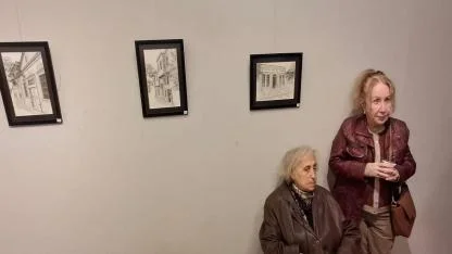 Ressam Ali Erkmen’in Karakalem Sergisi Ayvalık’ta Açıldı