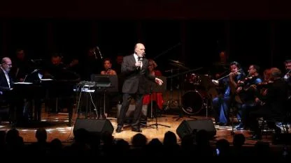 Fatih Erkoç söyledi İzmirliler eşlik etti