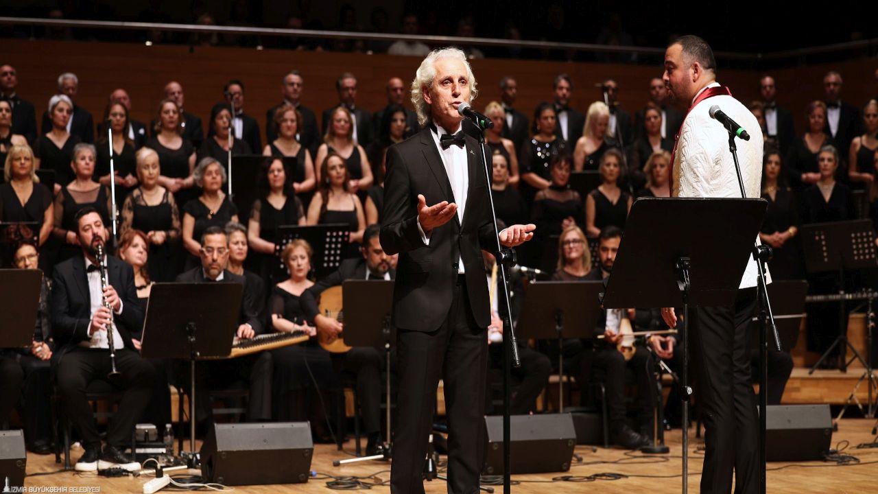 “İzmir Korosundan Sonbahar Tınıları”