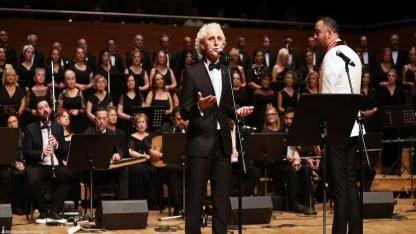 “İzmir Korosundan Sonbahar Tınıları”