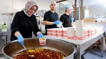 “Seferihisar Belediyesi’nden Kesintisiz Sosyal Belediyecilik Hamlesi”
