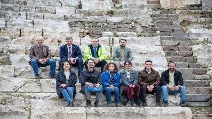 Smyrna Tiyatrosu Gün Yüzüne Çıkıyor