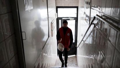 Balçova Belediyesi'nden İhtiyaç Sahiplerine Sıcak Yemek Desteği