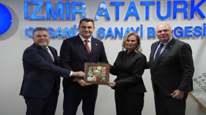 Başkan Tugay ve CHP İl Yönetiminden İAOSB’ye Ziyaret